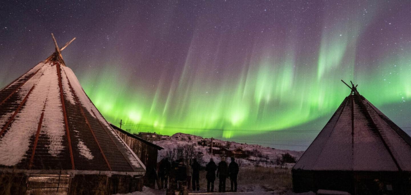 Tromsø outdoor center Northen Light Lavvo