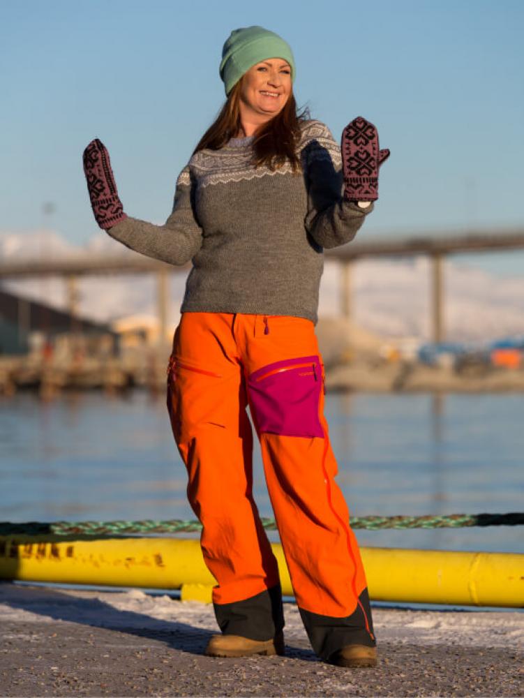 Lady showing how to dress in the Arctic in Tromso
