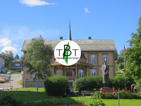 Tromsø Budget Tours: Historical City Walk with guided tour at the Polar Museum, Tromsø Beer Safari