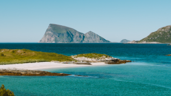 View to Håja from Sommarøy